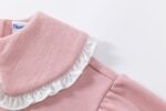 Sudadera rosa palo cuello volante puntilla blanca - Imagen 5