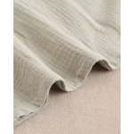 VESTIDO MUSELINA VERDE CON DETALLE FLORAL EN EL PECHO - Imagen 4