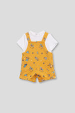 CONJUNTO CAMISETA BLANCA DOGGY Y PETO MOSTAZA ESTAMPADO DOGGY - Imagen 3