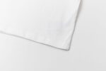 CAMISETA BLANCA DE ALGODÓN CON BOLSILLO PECHO TEJIDO MIL RAYAS AZULES - Imagen 6