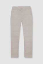 Pantalón de micropana con suave tejido de pana en canalé fino. - Imagen 2