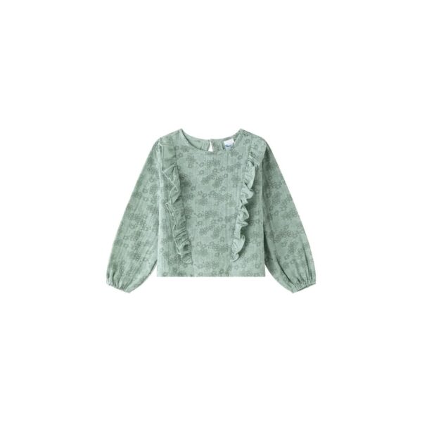 Blusa tejido estampado de flores, manga larga con goma elástica en el interior de los puños, volantes verticales en el delantero. Abertura en espalda con botón.