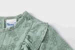 Blusa tejido estampado de flores, manga larga con goma elástica en el interior de los puños, volantes verticales en el delantero. Abertura en espalda con botón. - Imagen 3
